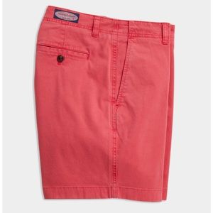 Vineyard vines short